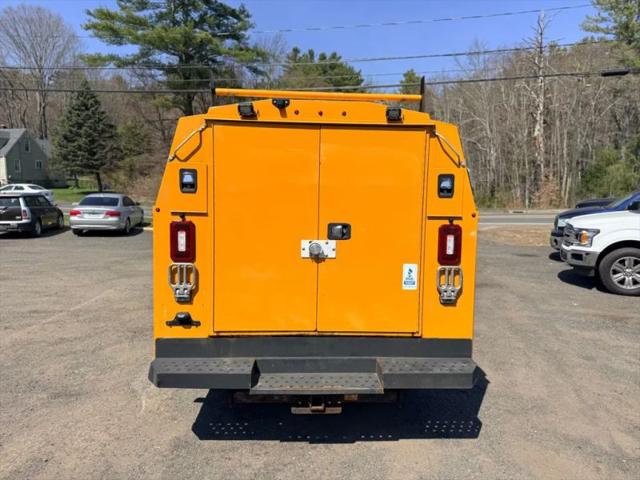 2019 Chevrolet Express Cutaway 4500 4500