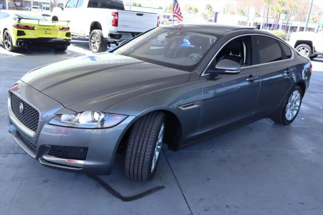 2017 Jaguar XF 35t Premium
