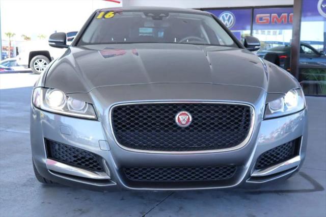 2017 Jaguar XF 35t Premium