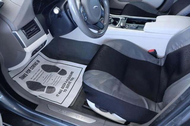 2017 Jaguar XF 35t Premium