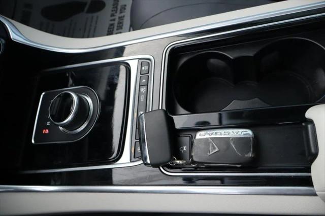 2017 Jaguar XF 35t Premium