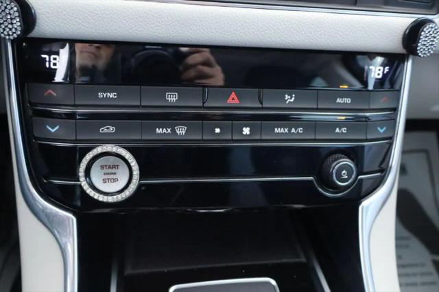 2017 Jaguar XF 35t Premium