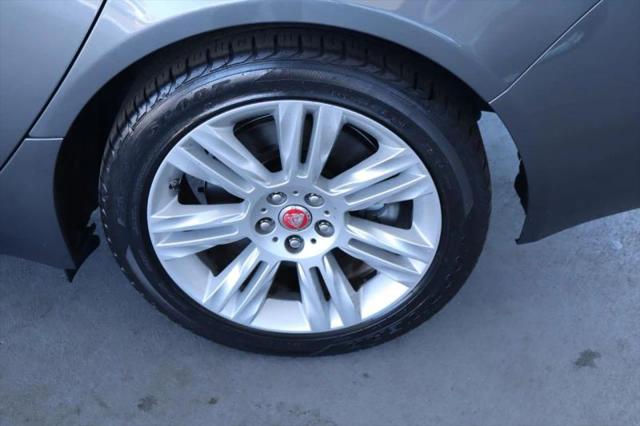 2017 Jaguar XF 35t Premium