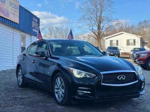 2017 INFINITI Q50 2.0t Base