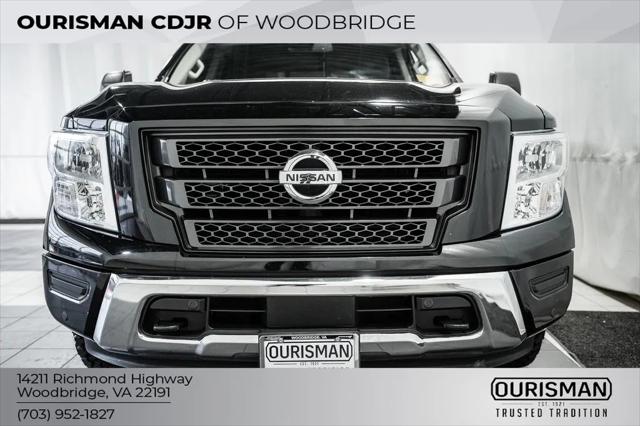2021 Nissan TITAN Crew Cab SV 4x4