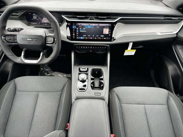2026 Jeep Cherokee Laredo 4x4