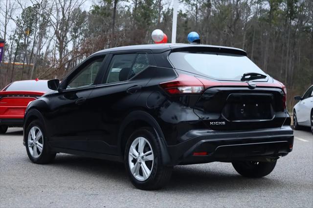 2025 Nissan Kicks S