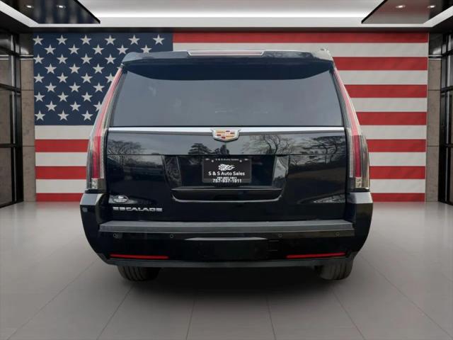 2016 Cadillac Escalade ESV Luxury Collection