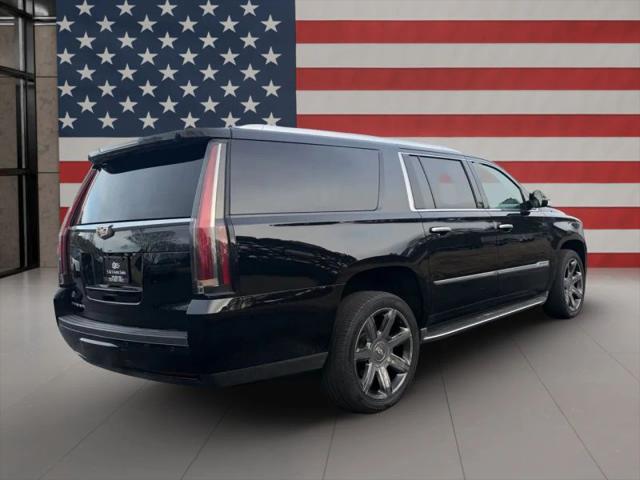 2016 Cadillac Escalade ESV Luxury Collection