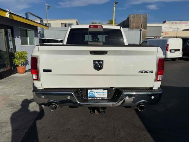 2017 Ram 1500 Laramie Crew Cab 4x4 57 Box