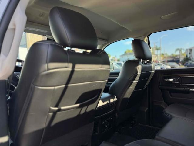 2017 Ram 1500 Laramie Crew Cab 4x4 57 Box