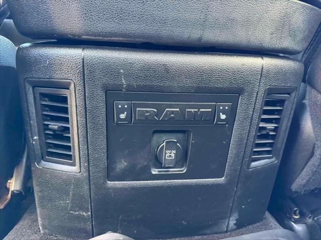 2017 Ram 1500 Laramie Crew Cab 4x4 57 Box