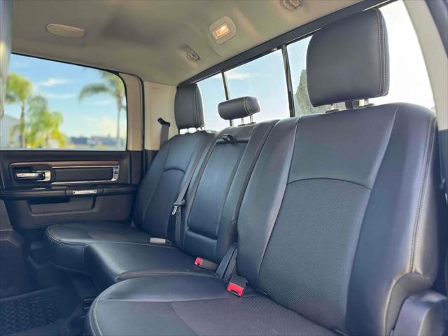 2017 Ram 1500 Laramie Crew Cab 4x4 57 Box