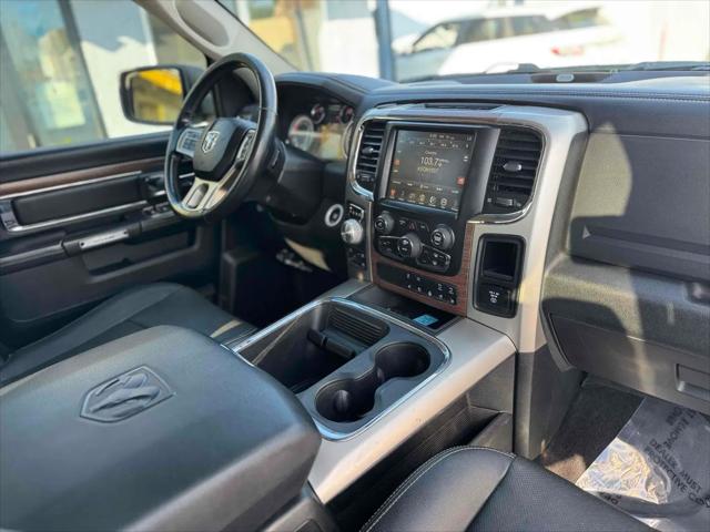 2017 Ram 1500 Laramie Crew Cab 4x4 57 Box