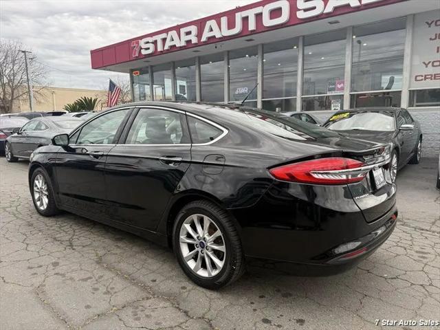 2017 Ford Fusion SE