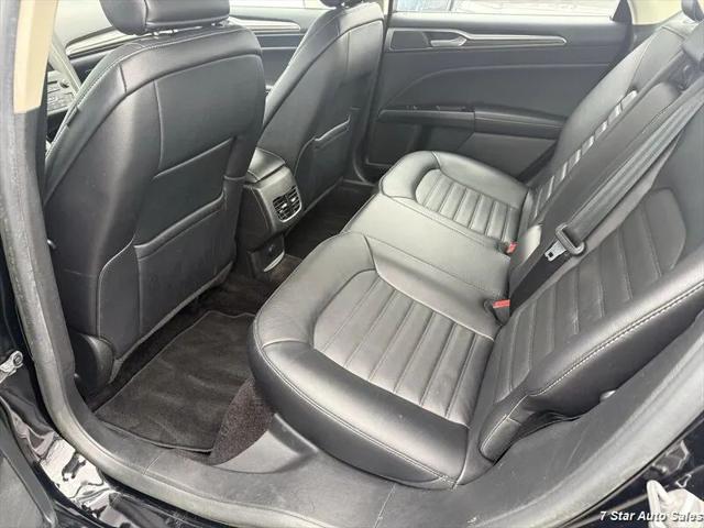 2017 Ford Fusion SE