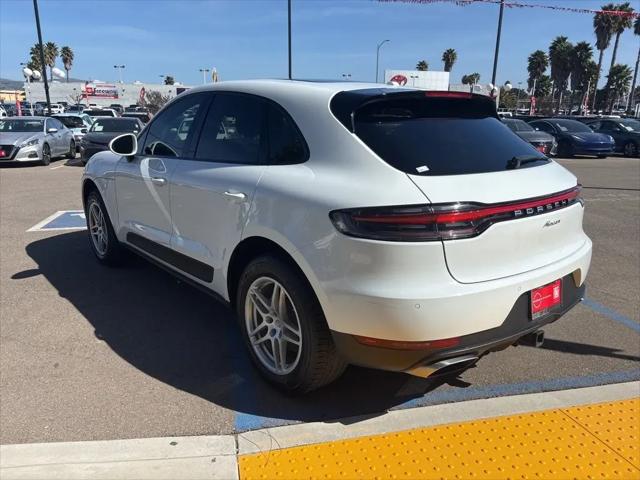 2020 Porsche Macan Macan