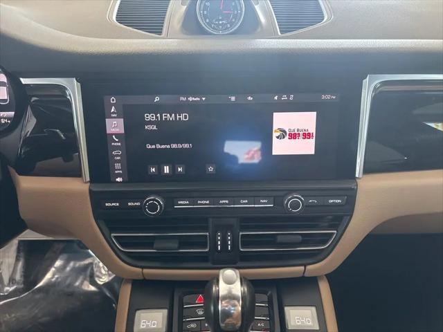 2020 Porsche Macan Macan