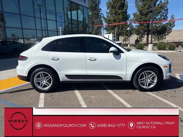 2020 Porsche Macan Macan