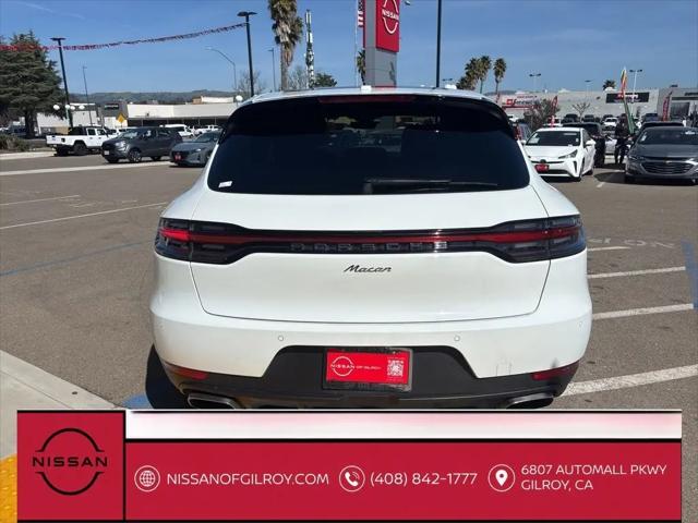 2020 Porsche Macan Macan
