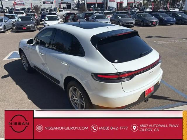 2020 Porsche Macan Macan