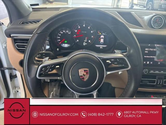 2020 Porsche Macan Macan