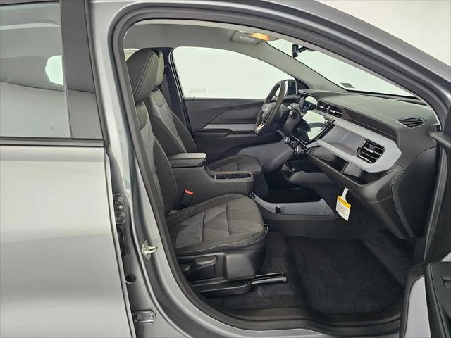 2027 Chevrolet Bolt LT FWD
