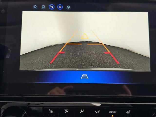 2027 Chevrolet Bolt LT FWD