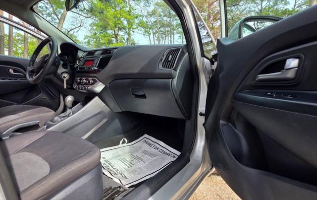 2016 Kia Rio LX