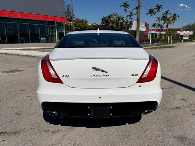 2018 Jaguar XJ R-Sport