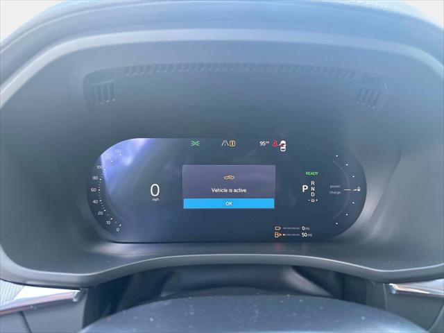2026 Volvo XC60 Plug-In Hybrid Black Edition Ultra, T8 AWD Electric/Gasoline, Dark