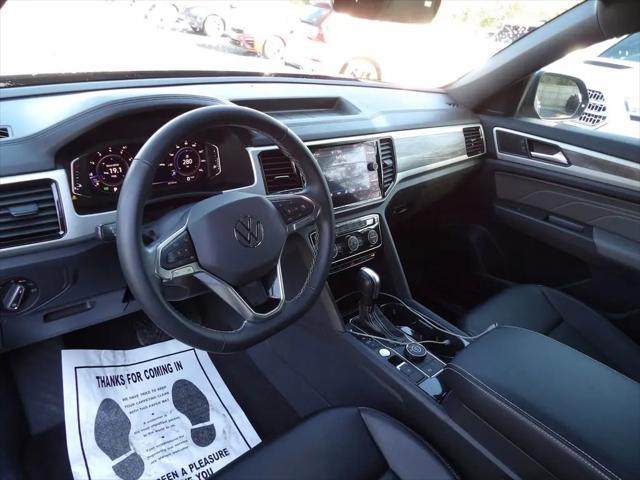 2022 Volkswagen Atlas Cross Sport 3.6L V6 SE w/Technology