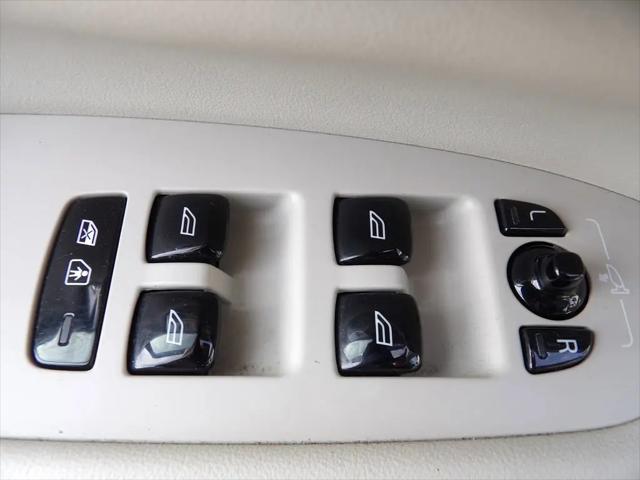 2024 Volvo XC90 B6 Plus Bright Theme 7-Seater