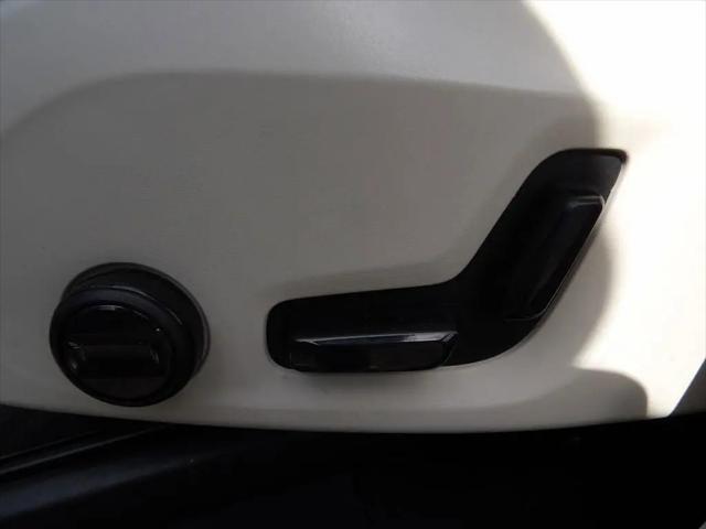 2024 Volvo XC90 B6 Plus Bright Theme 7-Seater