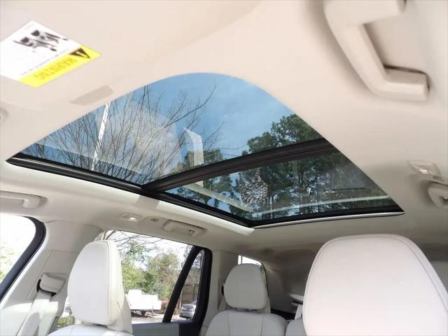 2024 Volvo XC90 B6 Plus Bright Theme 7-Seater