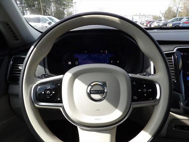 2024 Volvo XC90 B6 Plus Bright Theme 7-Seater