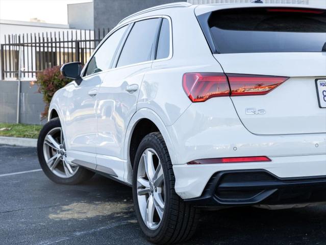 2020 Audi Q3 Premium Plus 45 TFSI S line quattro Tiptronic
