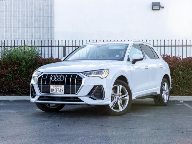 2020 Audi Q3 Premium Plus 45 TFSI S line quattro Tiptronic