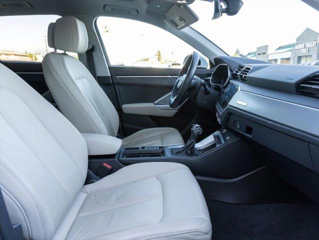 2020 Audi Q3 Premium Plus 45 TFSI S line quattro Tiptronic