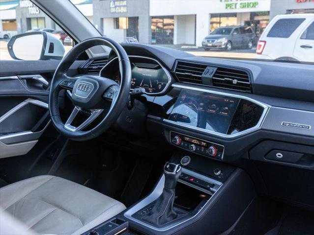 2020 Audi Q3 Premium Plus 45 TFSI S line quattro Tiptronic