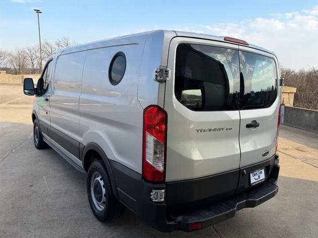 2016 Ford Transit w/60/40 Side Door w/RWB