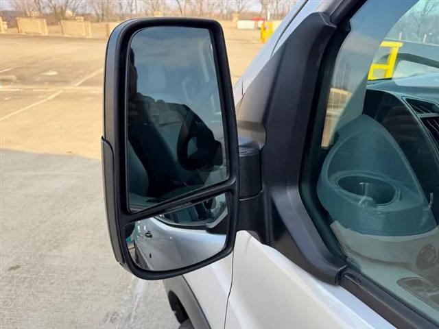 2016 Ford Transit w/60/40 Side Door w/RWB