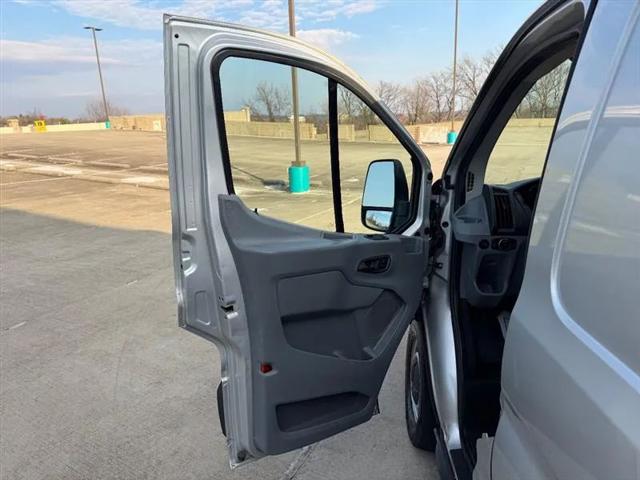 2016 Ford Transit w/60/40 Side Door w/RWB