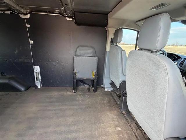 2016 Ford Transit w/60/40 Side Door w/RWB