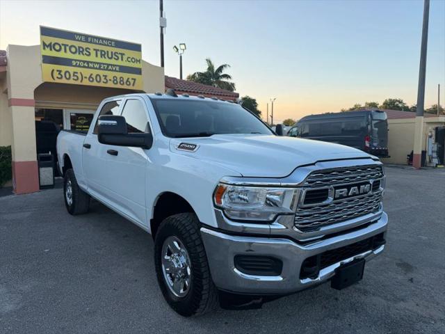 2023 Ram 2500 Tradesman Crew Cab 4x4 6'4" Box