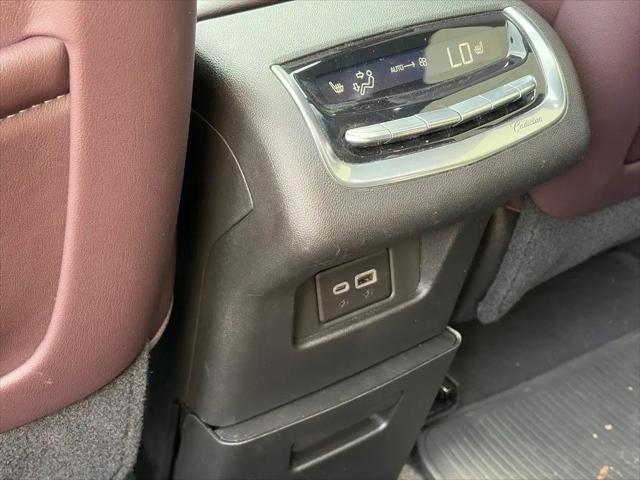 2024 Cadillac XT6 AWD Premium Luxury