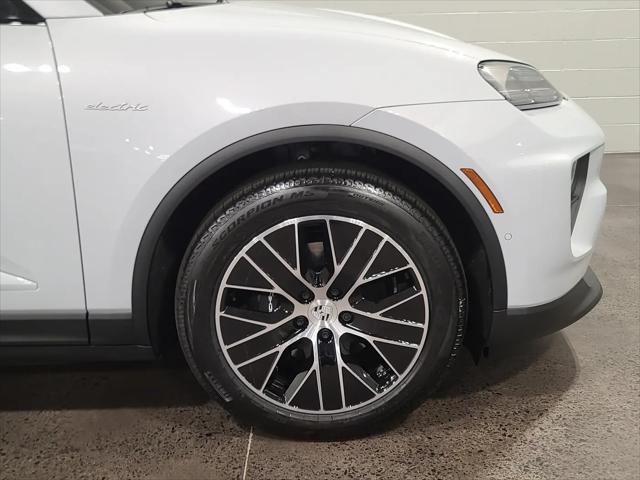 2026 Porsche Macan Electric 4
