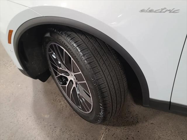 2026 Porsche Macan Electric 4