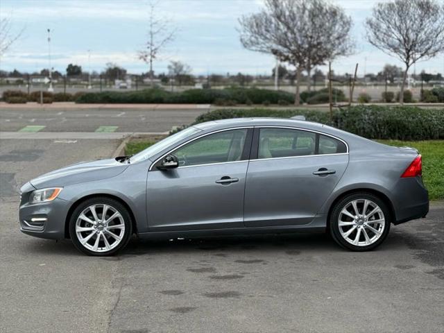 2016 Volvo S60 Inscription T5 Drive-E Platinum