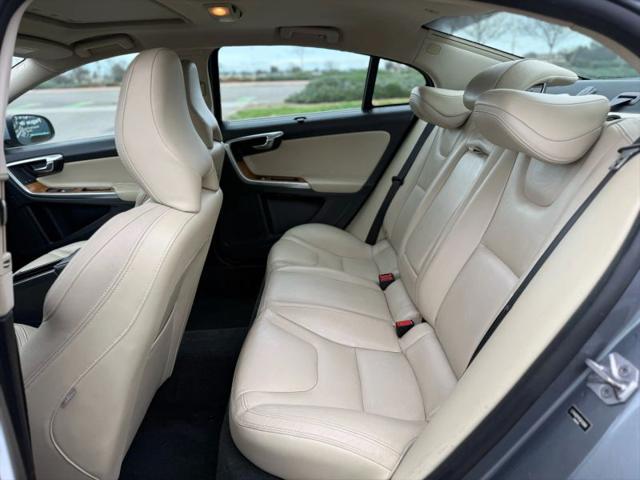 2016 Volvo S60 Inscription T5 Drive-E Platinum